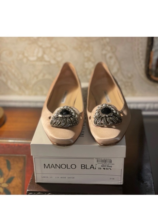 Manolo Blahnik Shoes - Manolo Blahnik Jeweled Satin Flats Nude/Soft Pink Size 38